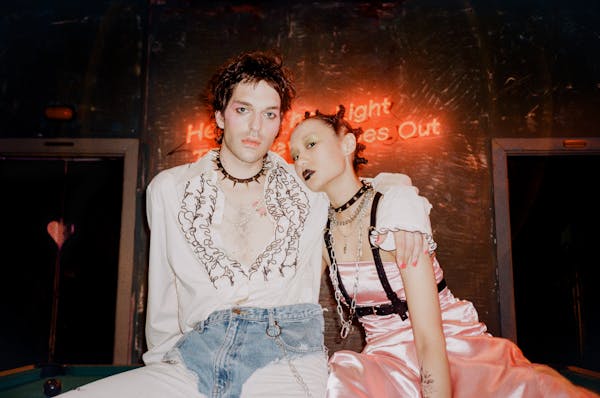 倪大红爱女惊艳亮相!容貌神似父亲,星途一片光明 第2张 倪大红爱女惊艳亮相!容貌神似父亲,星途一片光明 第2张