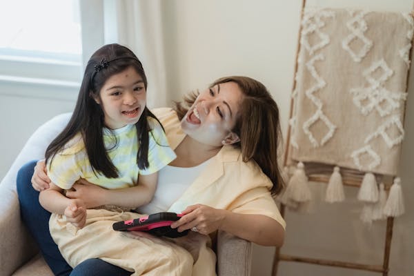 杨采钰与陈金飞情断?网友爆料两人已低调分手 第2张 杨采钰与陈金飞情断?网友爆料两人已低调分手 第2张