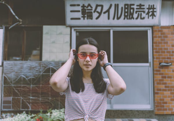 剖析乐嘉：揭露这位备受争议的生活导师的个人资料  第3张