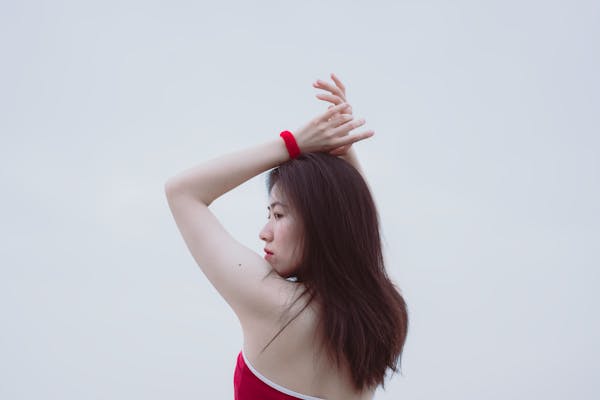 惊天独家:陈虹伊爆料娱乐圈潜规则,震惊业界! 第2张 惊天独家:陈虹伊爆料娱乐圈潜规则,震惊业界! 第2张