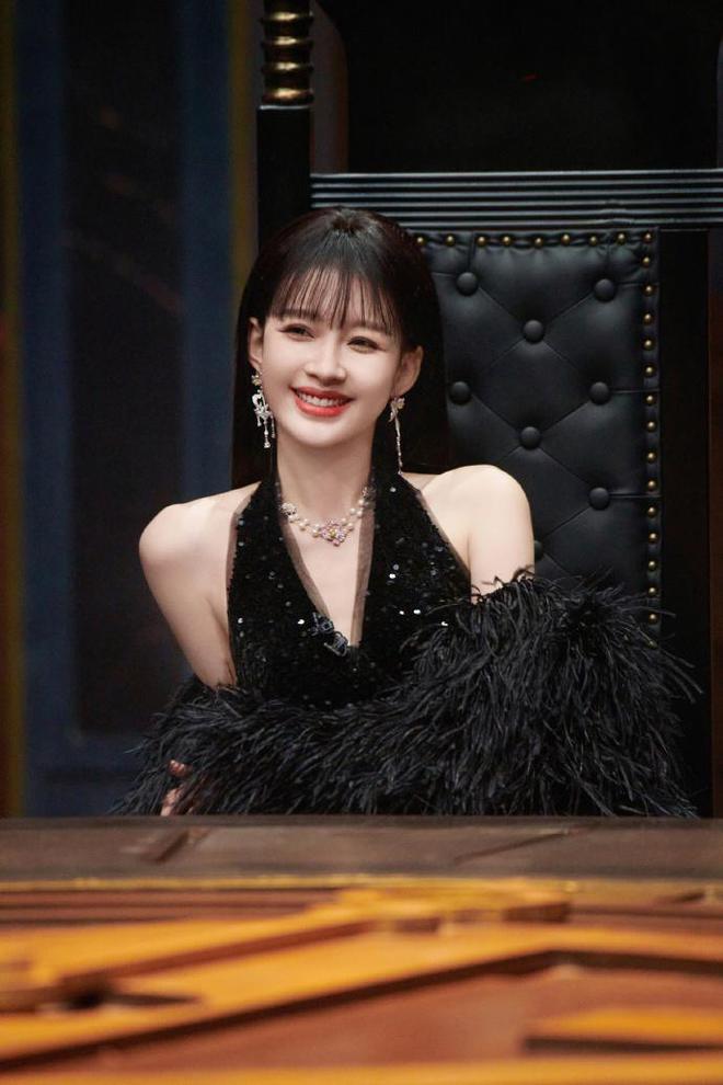 被曝与滕光正同游法国后，孙怡首晒美照  第10张