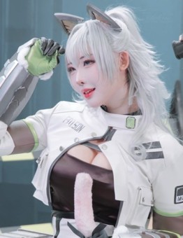 “杨幂力捧迪丽热巴工作四年夺金鹰视后” 第3张 “杨幂力捧迪丽热巴工作四年夺金鹰视后” 第3张