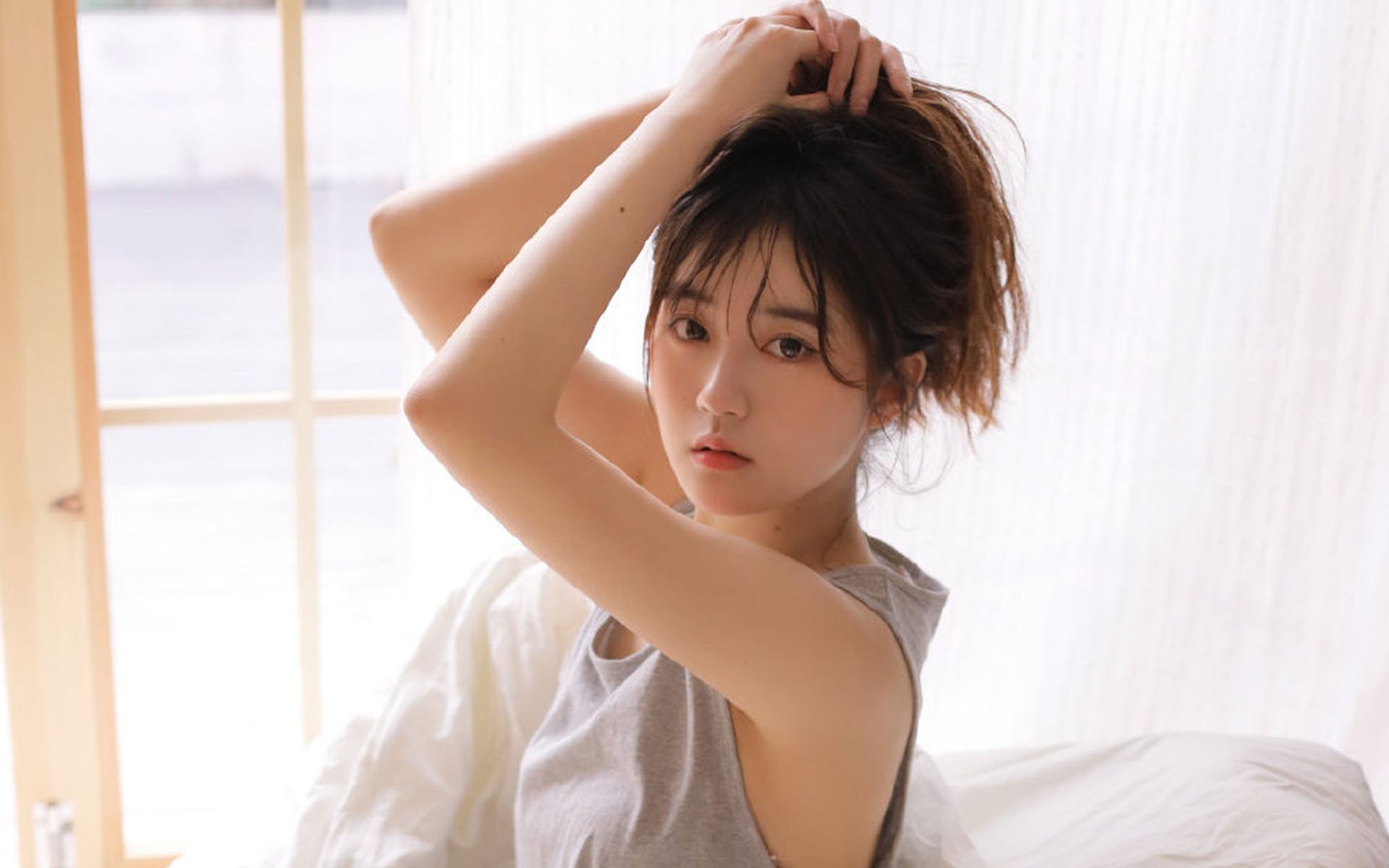 央媒评女子讨工程款事件通报热(女子工地讨薪) 第1张 央媒评女子讨工程款事件通报热(女子工地讨薪) 第1张