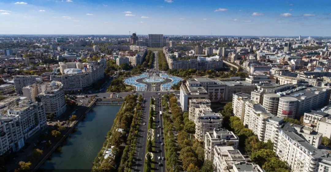 佳片有约 | 带你走进罗马尼亚电影《医者仁心》 第4张 佳片有约 | 带你走进罗马尼亚电影《医者仁心》 第4张