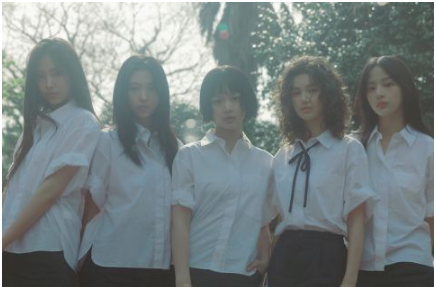 NewJeans新歌预告被设为儿童专属停用留言,粉丝质疑HYBE做手脚阻碍宣传 第3张 NewJeans新歌预告被设为儿童专属停用留言,粉丝质疑HYBE做手脚阻碍宣传 第3张