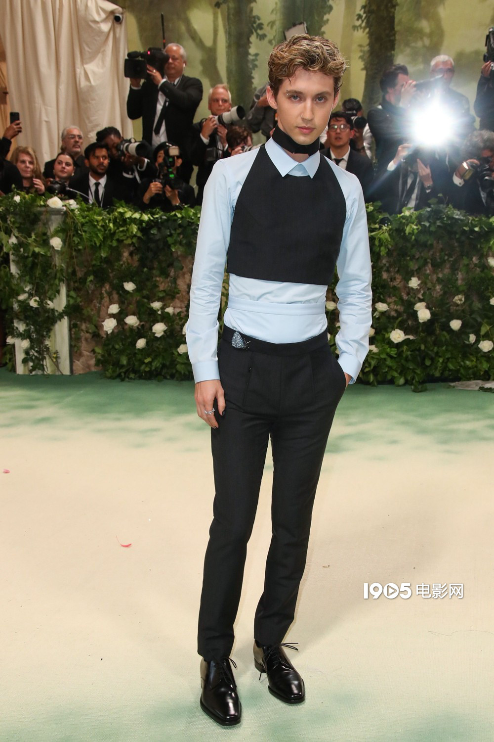 MetGala很难评!赞达亚超受宠 卡迪B封占地王者 第30张 MetGala很难评!赞达亚超受宠 卡迪B封占地王者 第30张