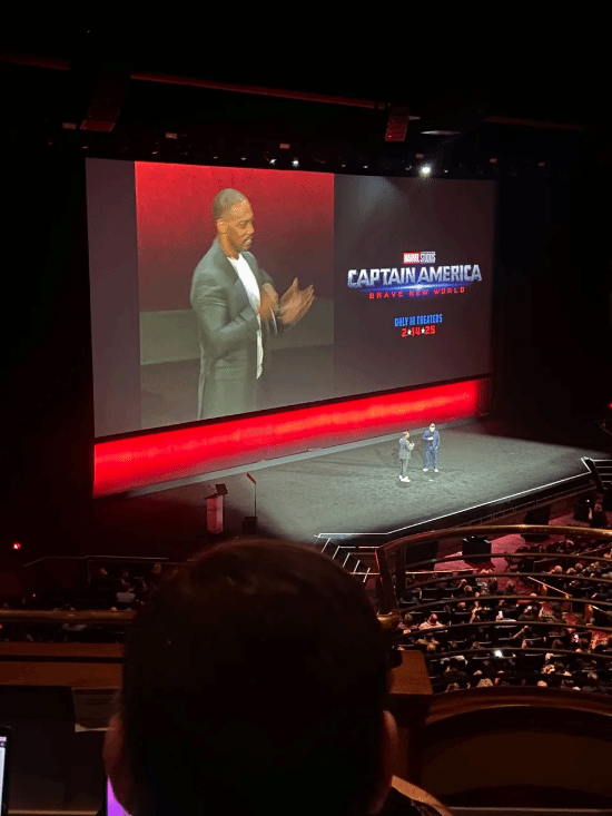 《美国队长4》首个片段内容:罗斯总统要求黑人美队重建复联! 第3张 《美国队长4》首个片段内容:罗斯总统要求黑人美队重建复联! 第3张