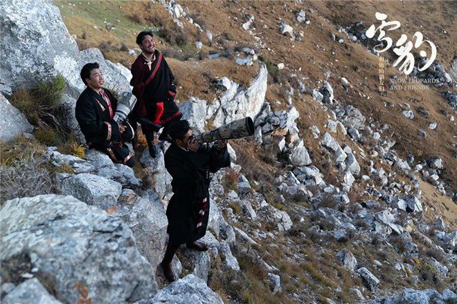 《雪豹和她的朋友们》:自然与人类映照的影像探索 第5张 《雪豹和她的朋友们》:自然与人类映照的影像探索 第5张