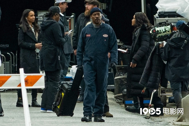 艾迪·墨菲新片片场发生事故 2人生命垂危6人受伤  第1张