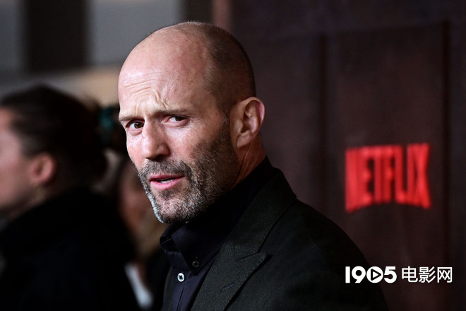 杰森·斯坦森新片动态 将出演动作惊悚片《反叛》